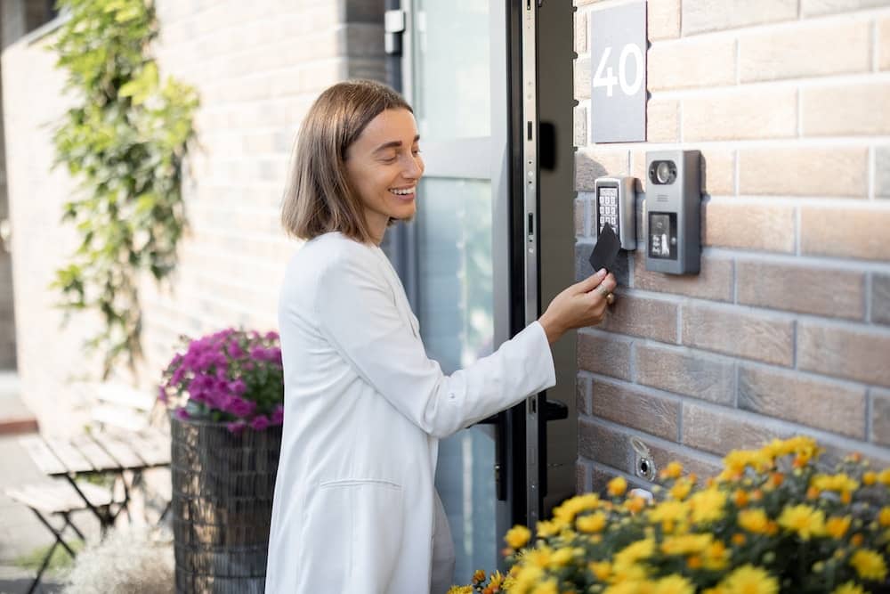 Système de contrôle d’accès RFID versus Carte magnétique : lequel est fait pour vous ?